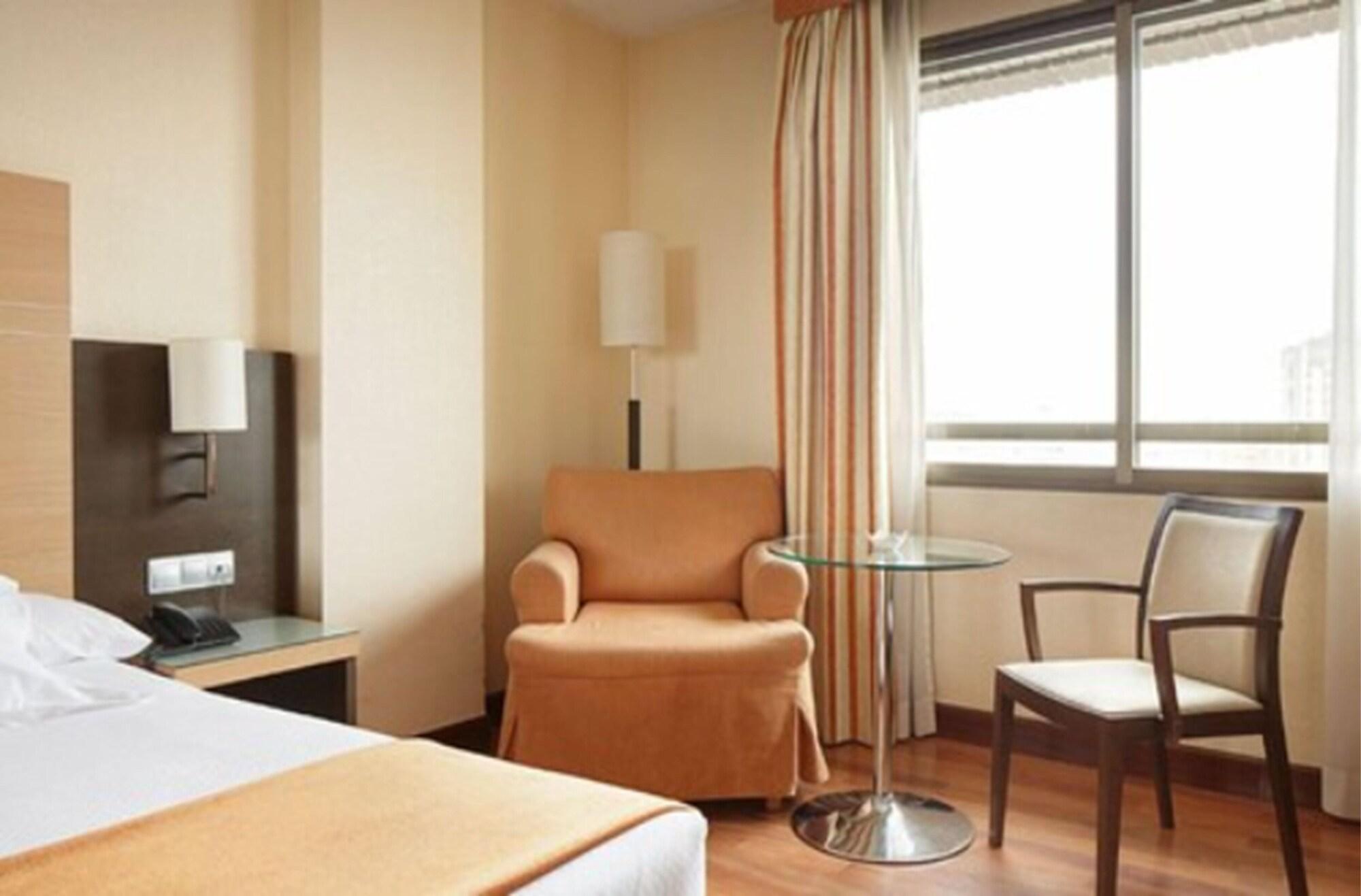 Hotel Blanca De Navarra Pamplona Kültér fotó