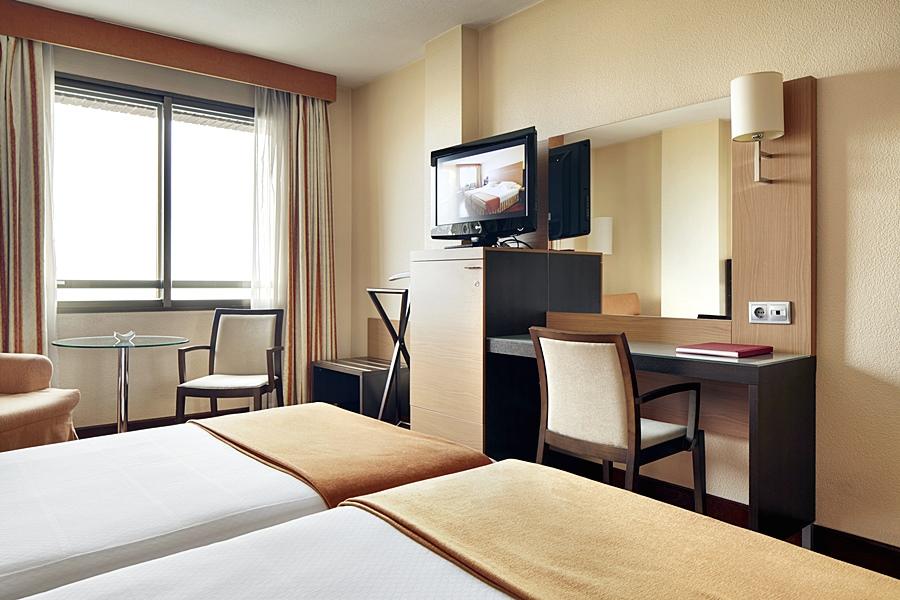 Hotel Blanca De Navarra Pamplona Kültér fotó