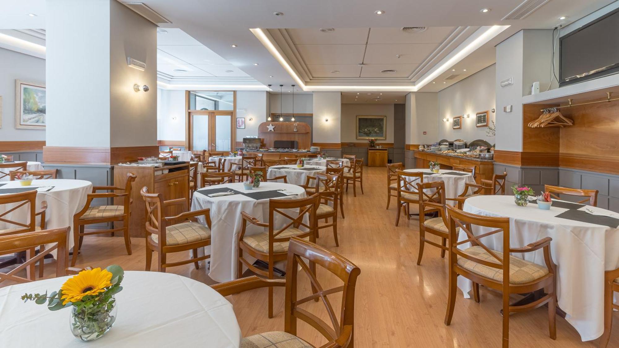 Hotel Blanca De Navarra Pamplona Kültér fotó