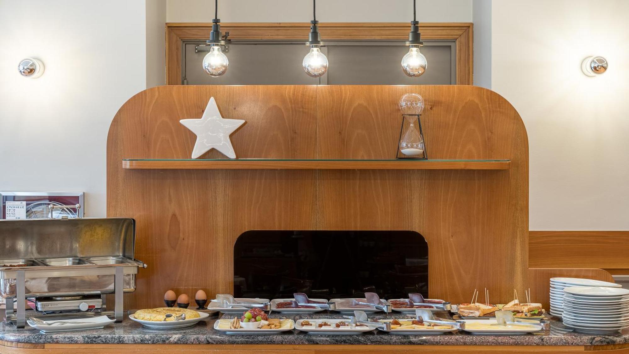 Hotel Blanca De Navarra Pamplona Kültér fotó