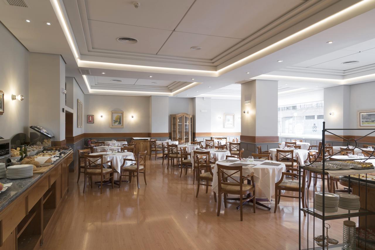 Hotel Blanca De Navarra Pamplona Kültér fotó